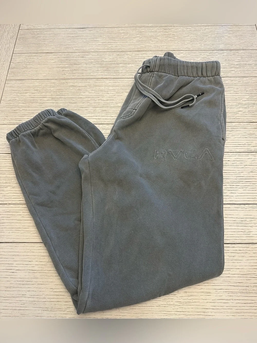 RVCA MEN’S PTC SWEATPANT 2 SIZE SMALL PIGMENT DYED